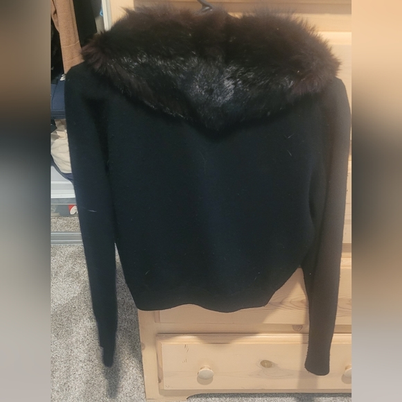 Sweater - Picture 2 of 2